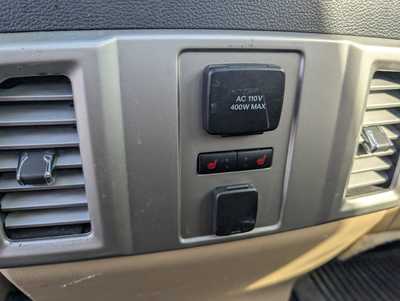 2015 Ford F150 Crew Cab, $7995. Photo 12