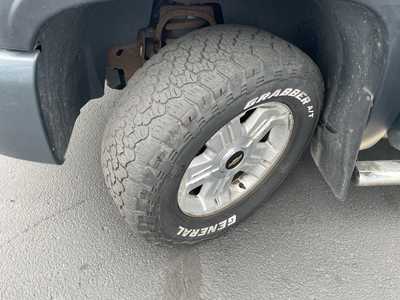 2009 Chevrolet 1500 Crew Cab, $4995. Photo 10