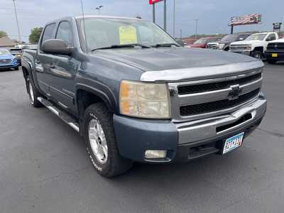 2009 Chevrolet 1500 Crew Cab, $4995. Photo 2