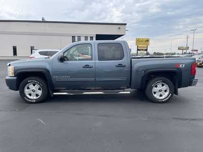 2009 Chevrolet 1500 Crew Cab, $4995. Photo 5