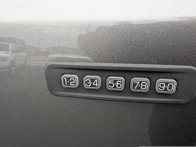 2012 Ford F250 Crew Cab, $35494. Photo 11