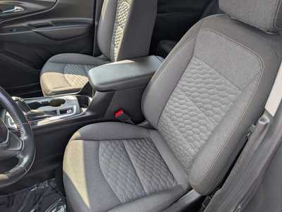 2019 Chevrolet Equinox, $16991. Photo 12