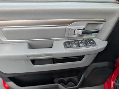 2014 RAM 1500 Ext Cab, $21993. Photo 11