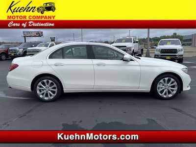2017 Mercedes-Benz E-Class, $22897. Photo 1