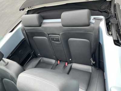 2009 Volkswagen Beetle, $9997. Photo 11