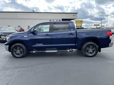 2008 Toyota Tundra Crew Cab, $17986. Photo 5