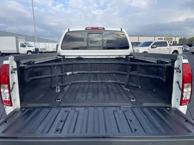 2018 Nissan Frontier, $17987. Photo 10