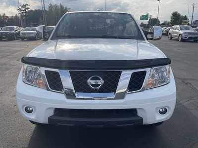 2018 Nissan Frontier, $17987. Photo 3
