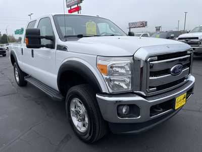 2016 Ford F250 Crew Cab, $24985. Photo 2