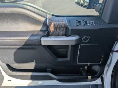2018 Ford F250 Crew Cab, $37987. Photo 11