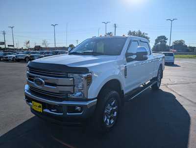 2018 Ford F250 Crew Cab, $37987. Photo 4