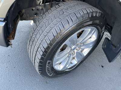 2015 Ford F150 Crew Cab, $18987. Photo 10