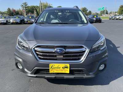 2018 Subaru Outback, $17987. Photo 3