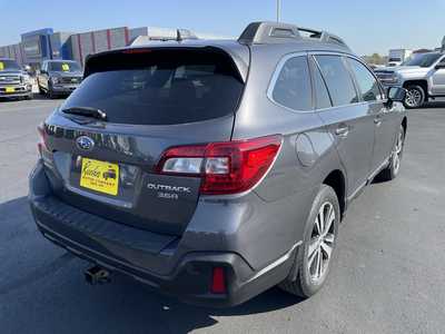 2018 Subaru Outback, $17987. Photo 7