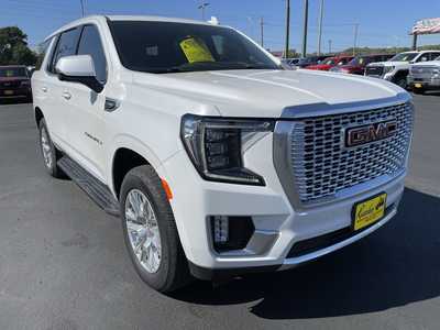 2022 GMC Yukon, $39987. Photo 2