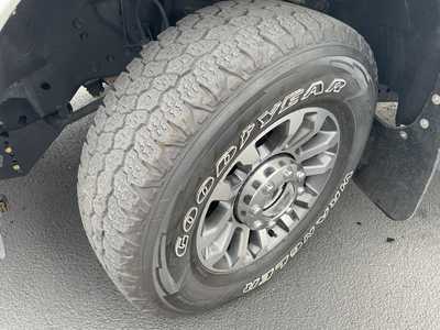 2015 Ford F250 Ext Cab, $25987. Photo 11