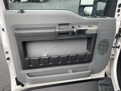 2015 Ford F250 Ext Cab, $25987. Photo 12