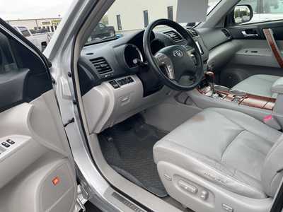 2008 Toyota Highlander, $6995. Photo 12