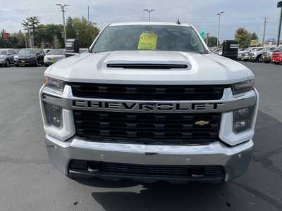 2020 Chevrolet 2500 Crew Cab, $32993. Photo 3