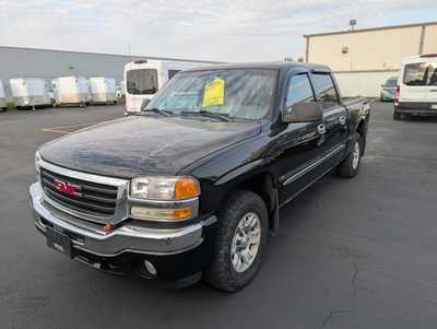 2006 GMC 1500 Crew Cab, $4995. Photo 4