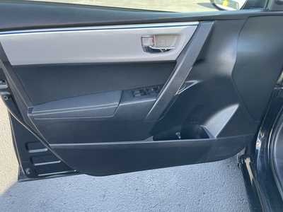 2014 Toyota Corolla, $12986. Photo 11