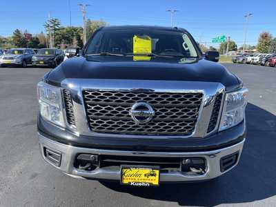 2018 Nissan Titan, $25487. Photo 3