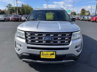 2016 Ford Explorer, $12497. Photo 3