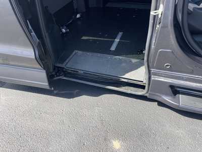 2021 Chrysler Pacifica, $51995. Photo 8