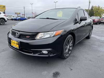 2012 Honda Civic, $9942. Photo 4
