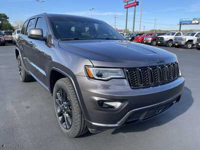 2021 Jeep Grand Cherokee, $23900. Photo 2