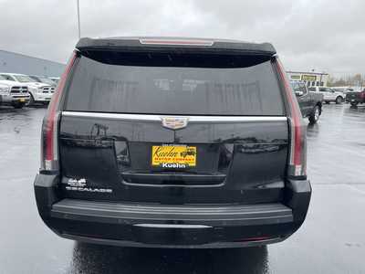 2016 Cadillac Escalade ESV, $11995. Photo 7