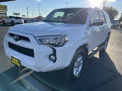 2017 Toyota 4Runner, $24900. Photo 4