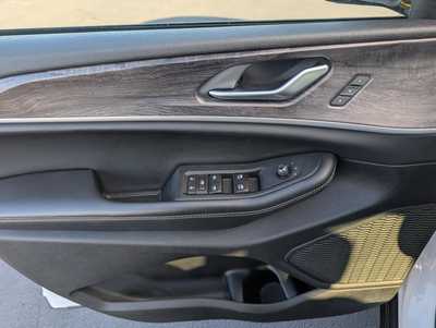 2023 Jeep Grand Cherokee L, $26487. Photo 10