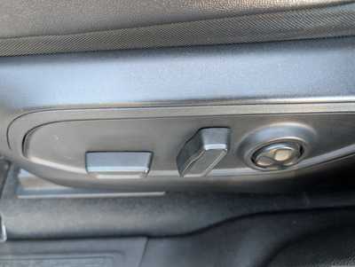 2023 Jeep Grand Cherokee L, $26487. Photo 12