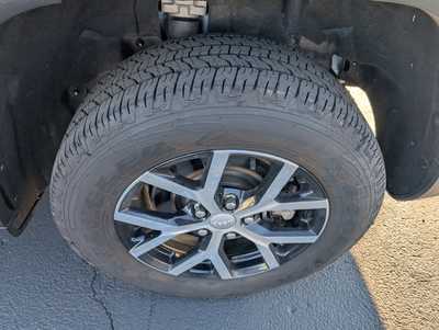 2023 Jeep Grand Cherokee L, $26487. Photo 9