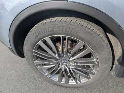 2017 Infiniti QX70, $15992. Photo 9