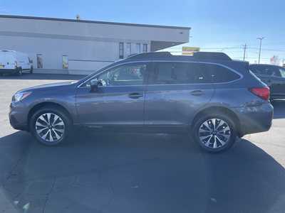2015 Subaru Outback, $14977. Photo 5