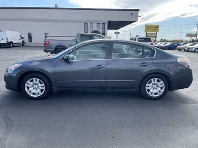 2009 Nissan Altima, $3995. Photo 5