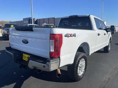 2017 Ford F250 Crew Cab, $28987. Photo 8
