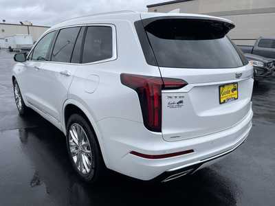 2021 Cadillac XT6, $26900. Photo 6