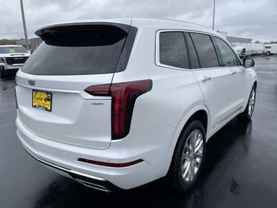 2021 Cadillac XT6, $26900. Photo 8