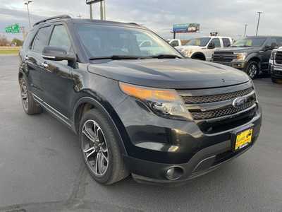 2014 Ford Explorer, $11495. Photo 2