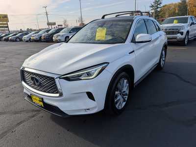 2020 Infiniti QX50, $20995. Photo 4
