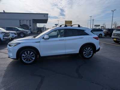 2020 Infiniti QX50, $20995. Photo 5
