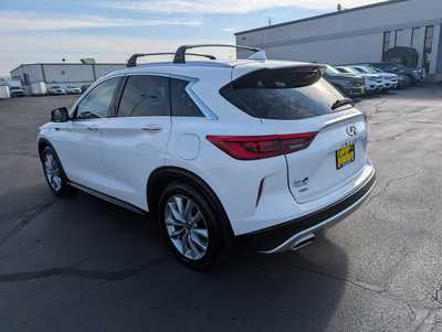 2020 Infiniti QX50, $20995. Photo 6