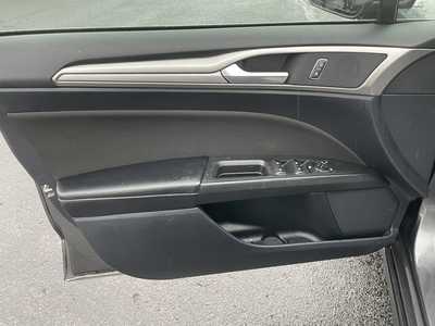 2019 Ford Fusion, $13995. Photo 11