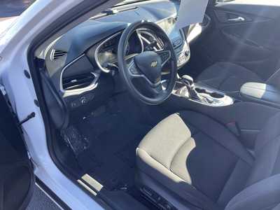 2022 Chevrolet Malibu, $13982. Photo 12