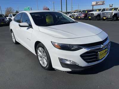 2022 Chevrolet Malibu, $13982. Photo 2