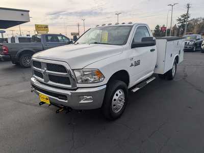 2018 RAM 3500 Reg Cab, $36985. Photo 4