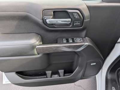 2019 Chevrolet 1500 Crew Cab, $29987. Photo 11